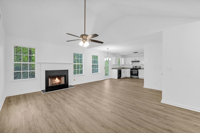 4084 Waldrop Hills Dr