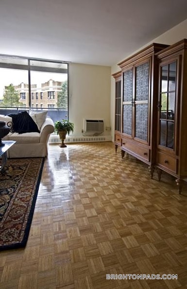 Photo - 125 Chiswick Rd Unit 312