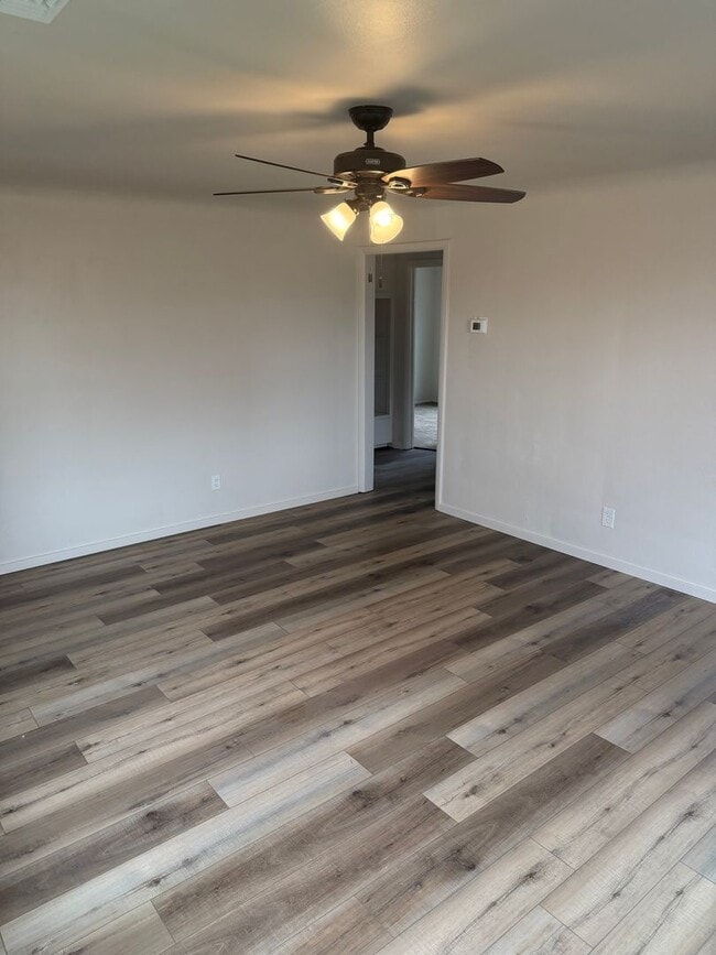 Photo - 260 E Sherman St Unit 260