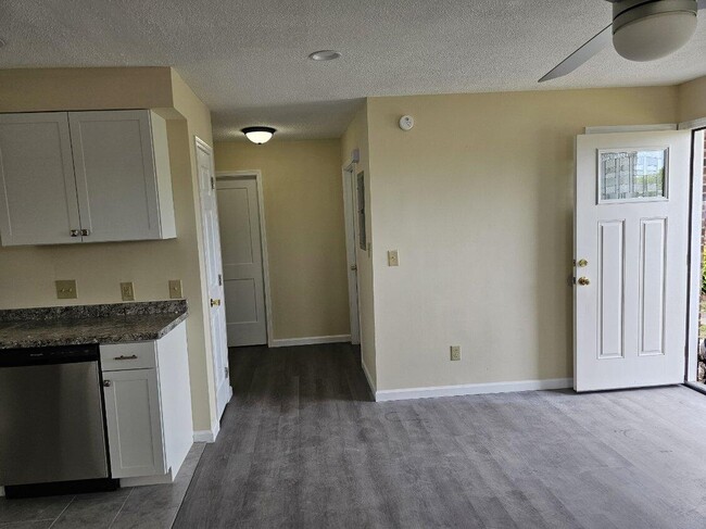2611 Browns Mill Rd