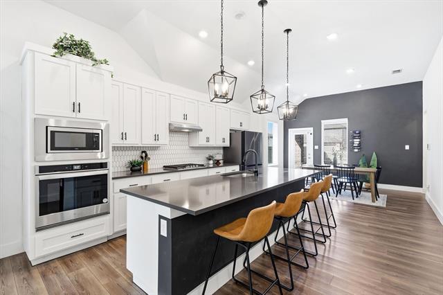 Photo - 2320 Stella Ln