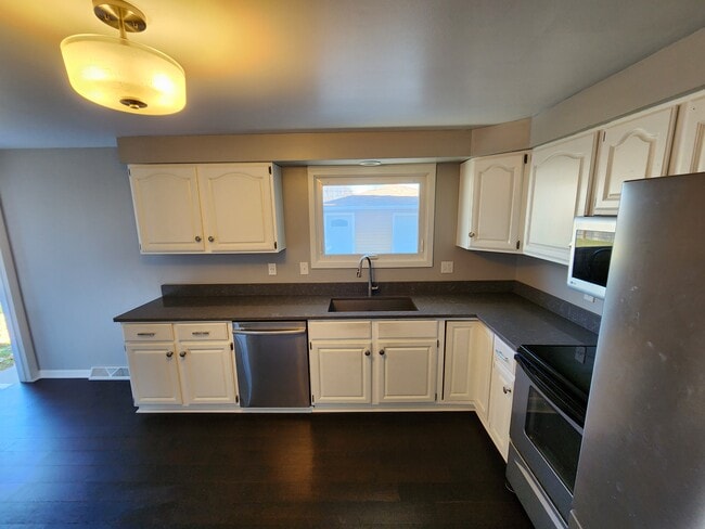 Photo - 3219 S 10th St