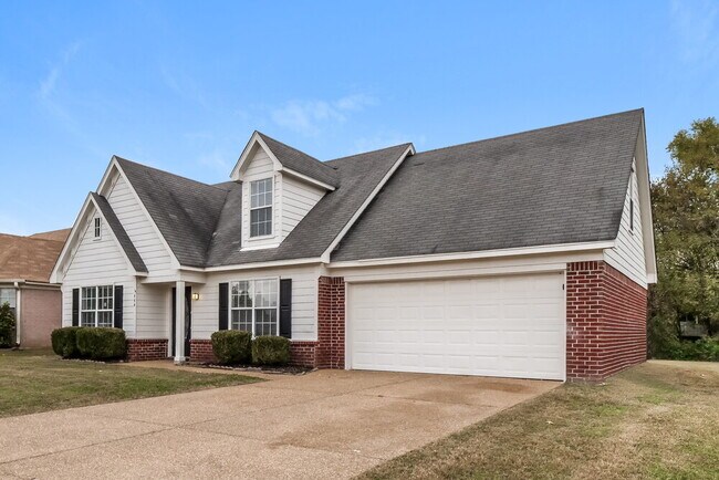 Photo - 4444 Shadow Ridge Dr