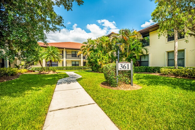 Photo - 361 SW South River Dr Unit 101