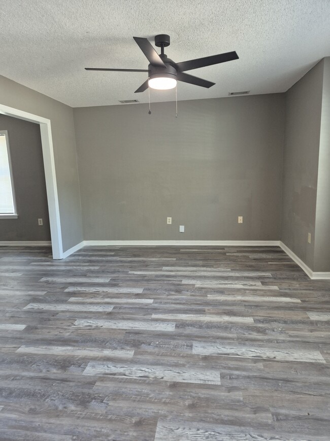 Photo - 1778 Almond Tree Pl