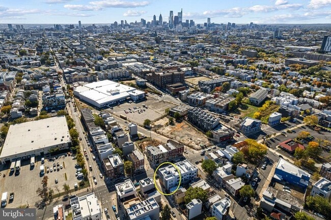 Photo - 411 W Berks St