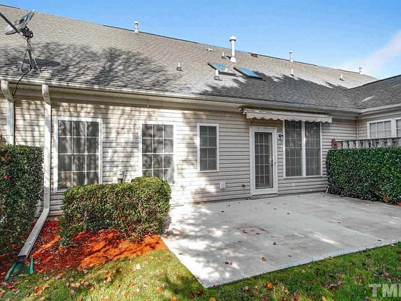 Photo - 404 Sawgrass Hill Ct