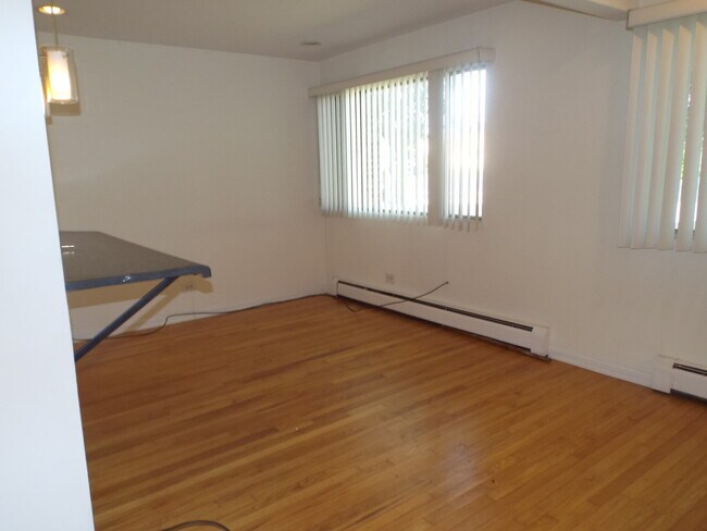 Photo - 77 W Central Ave