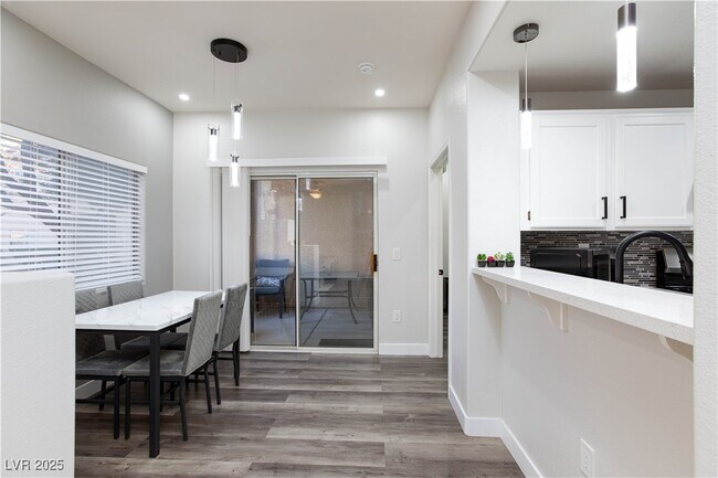 Photo - 8501 W University Ave Unit 1016
