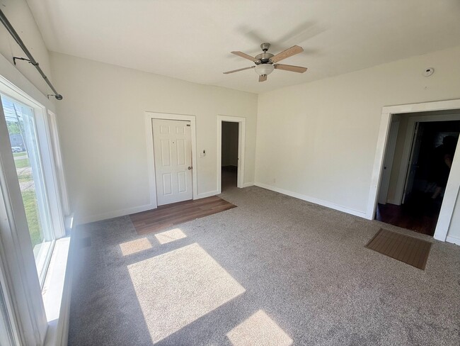 Building Photo - 203 New Salem Rd