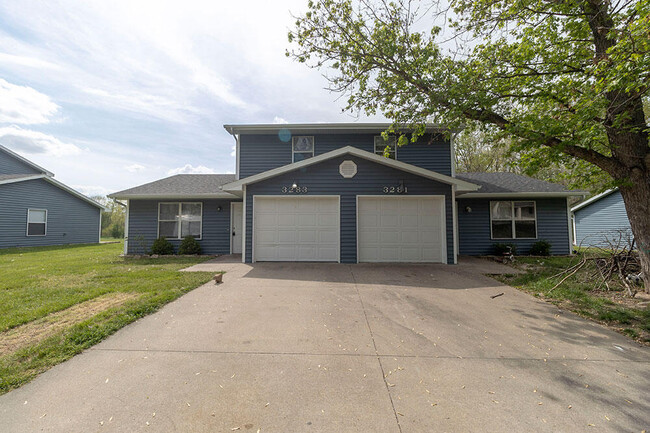 Photo - 3283 S Brampton Ct Townhome