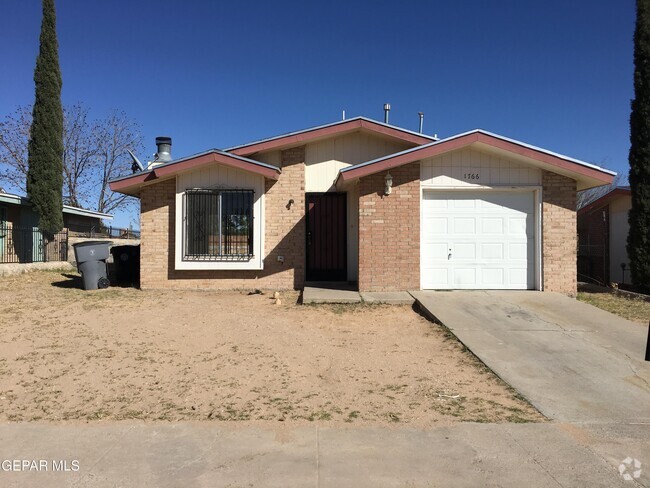 Building Photo - 1766 Marlys Larson St Rental