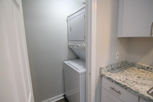 Photo - 3516 Garden City Blvd SE