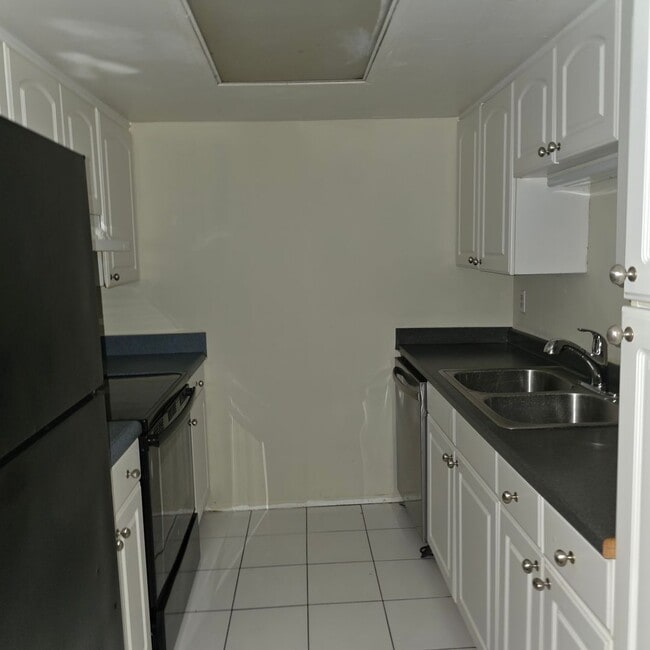 Photo - 922 N Lake Destiny Rd