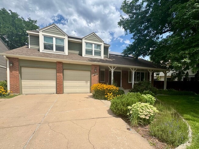 Building Photo - Beautiful Fort Collins Home with Golf Cour...