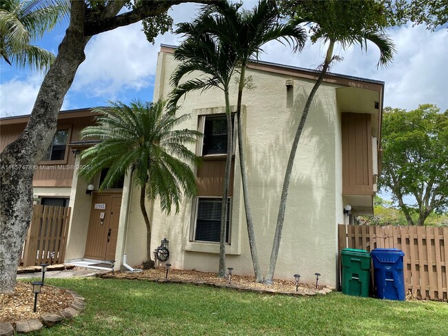 Building Photo - 10925 SW 113th Pl Rental
