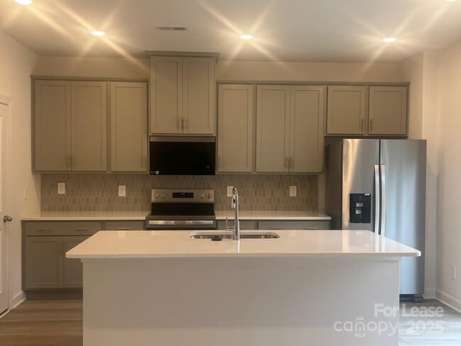 Photo - 1241 30th St Ln NE