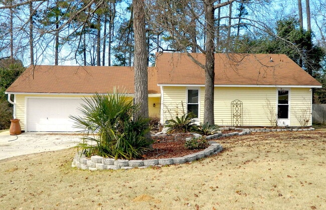 Building Photo - 230 Ronstadt Dr