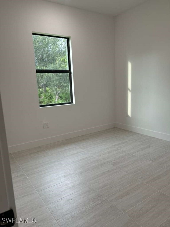 Photo - 3420 28th St W