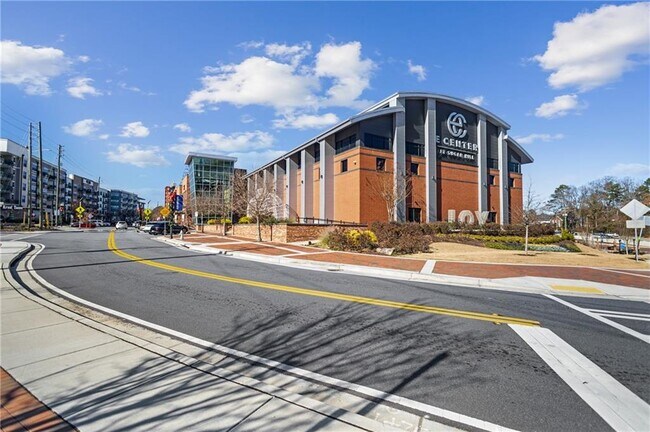 Photo - 1230 Ainsworth Alley