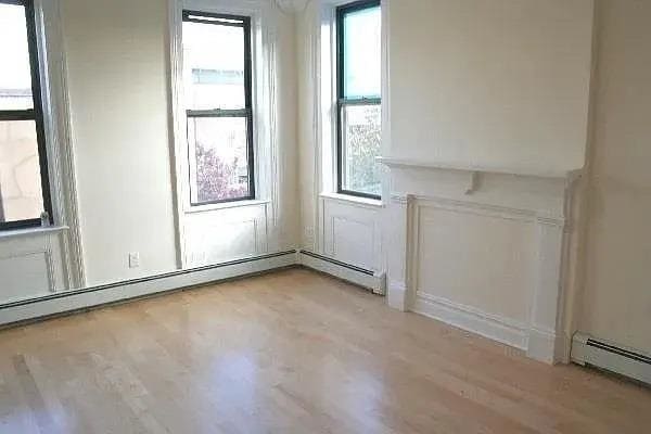 Photo - 254 1st St Unit 4