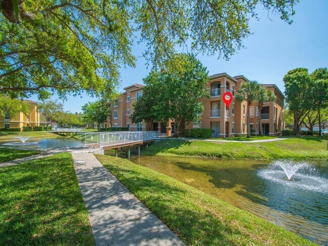 Photo - 5020 Fairways Cir Unit 202