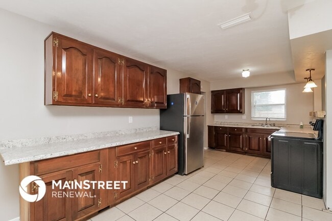 Photo - 2951 Portsmouth St