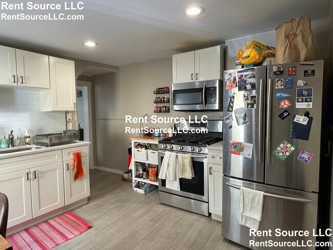 Photo - 73 Thorndike St Unit 1