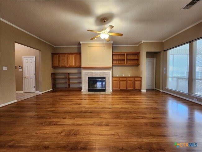 Photo - 1771 Oak Glen