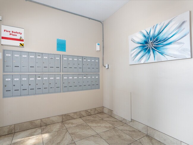 Photo - Somerset Place