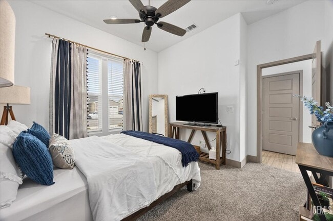 Photo - 1 bedroom in Gossamer Grove!