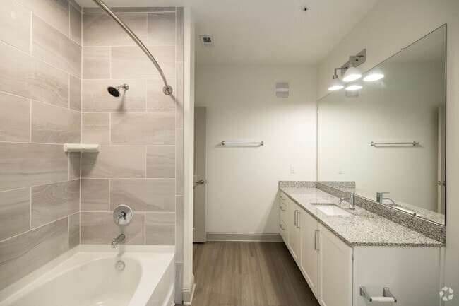 B1.1 - 2BR,2BA - 1015SF - Summerhouse