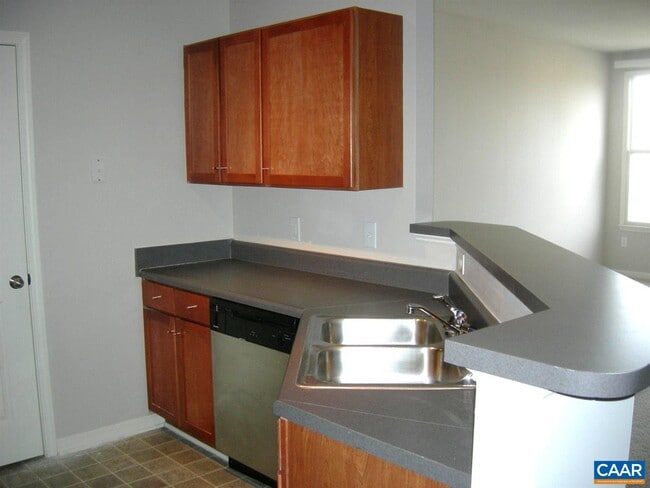 Photo - 775 Walker Square Unidad 3c