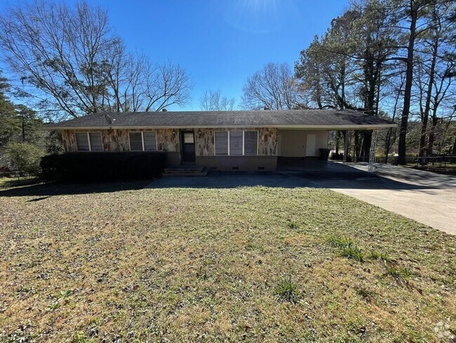 Building Photo - Ozark - Walk Out Basement with Extra Livin... Rental