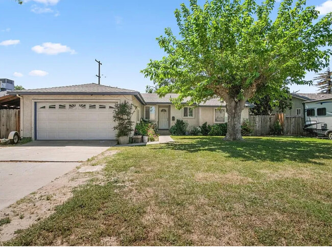 Photo - 516 Ribier Ave Casa