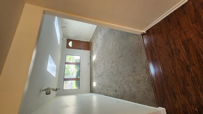 Photo - 808 S Cedarcrest Dr