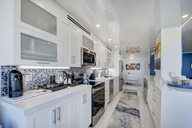 Photo - 5510 N Ocean Dr Unidad 2c