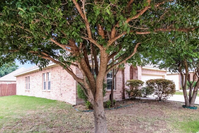 Photo - 10048 Iron Ridge Dr