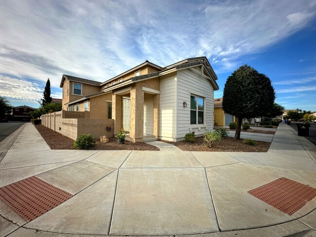 Photo - 4717 W Sweet Iron Pass