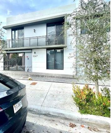 Photo - 1547 NW 2nd St Unit 202