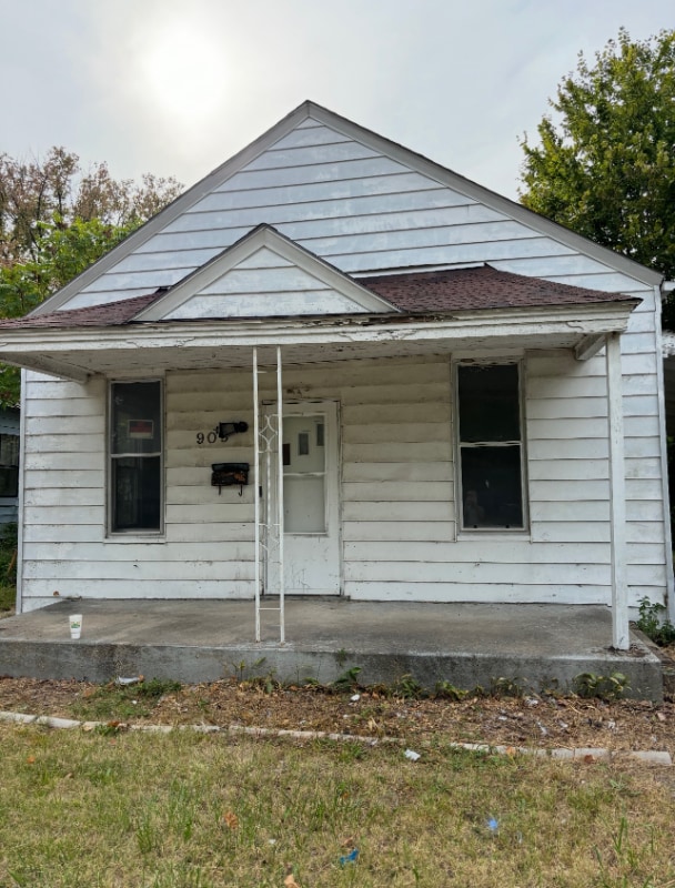 Building Photo - 909 S Maffit St