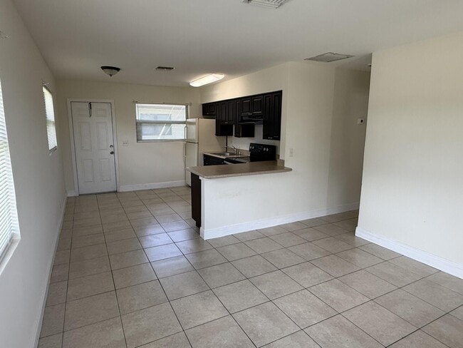 Photo - 2820 Avenue S Unit A1