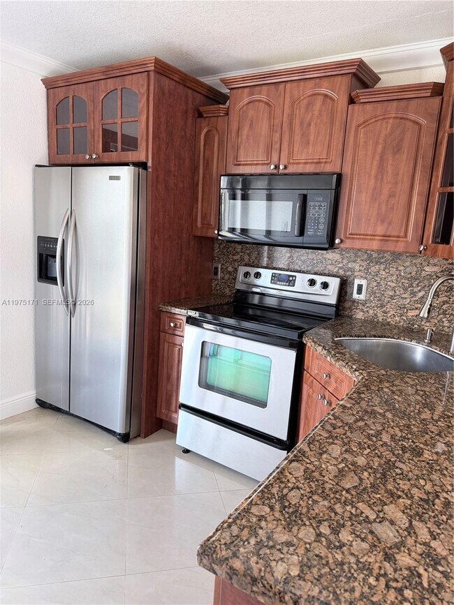 Photo - 5460 W 21st Ct Unit 413