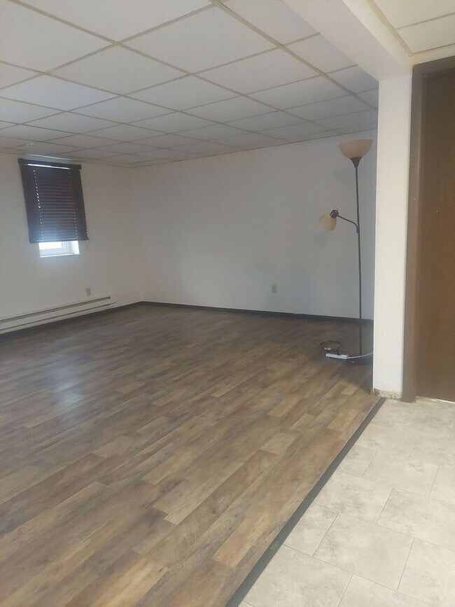 Photo - 103 Martin Dr