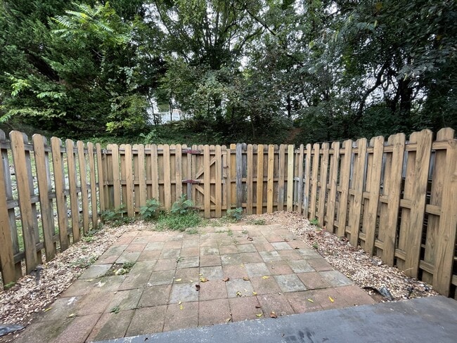 Photo - 158 Cedar Crest Dr