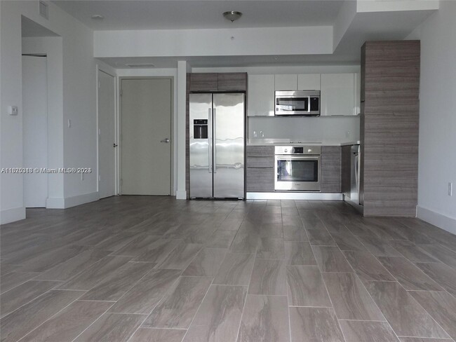 Building Photo - 1010 SW 2nd Ave Unit 605 Rental