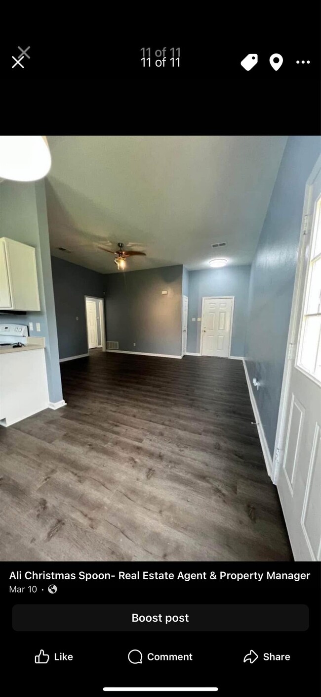 Photo - 90 Harmony Dr W