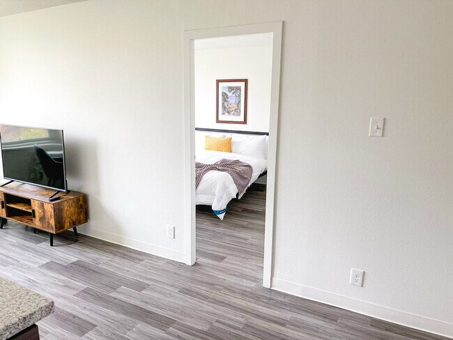 Photo - 2515 Burnet Ave Unidad SI ID1036758P