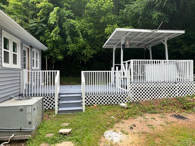 Photo - 2692 Marble Hill Rd