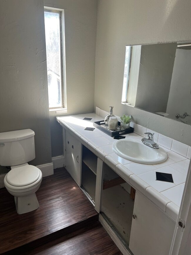 Photo - Charming 4 bed two story close to Plaza district!